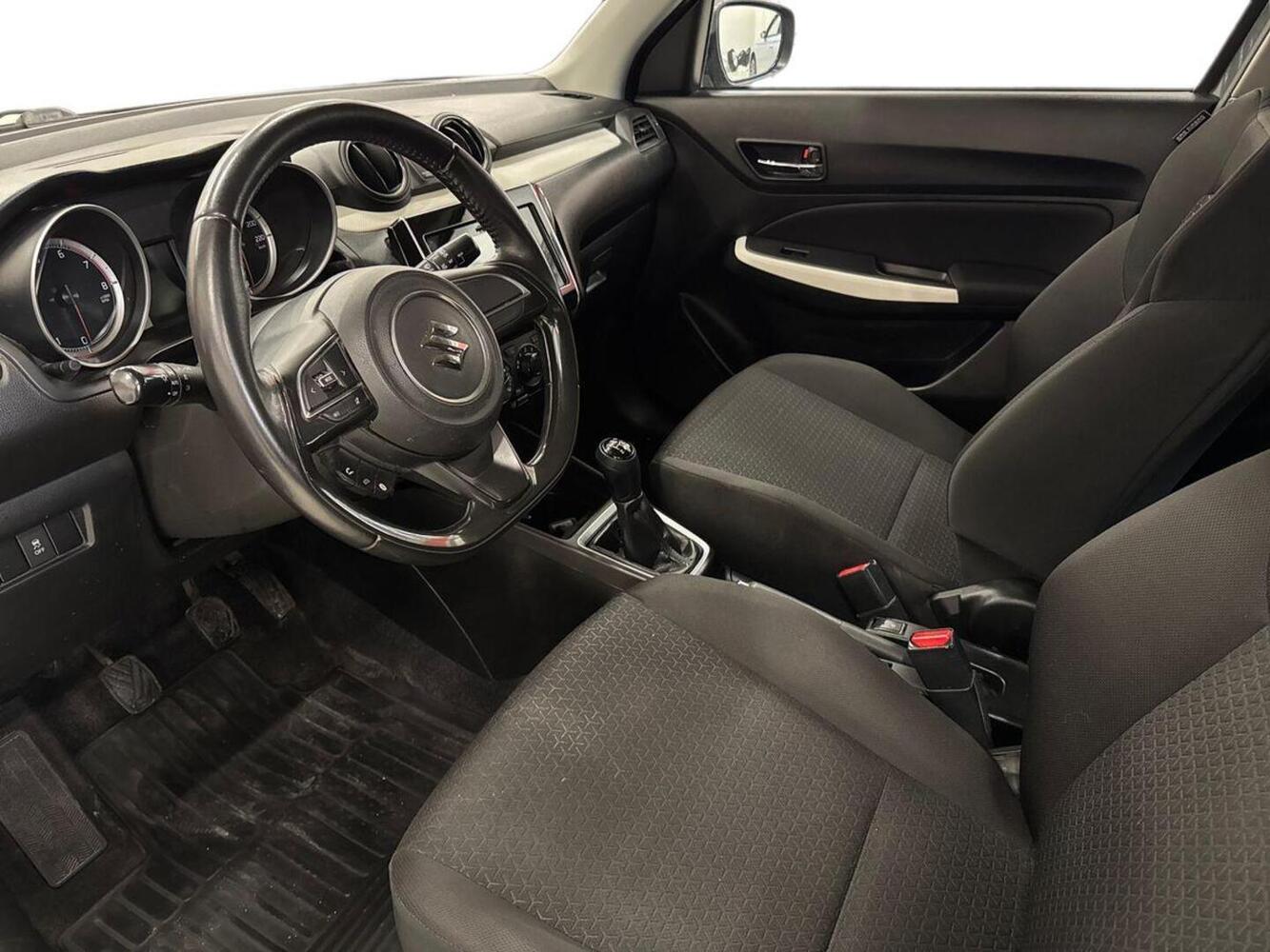 Suzuki Swift vaihtoauto