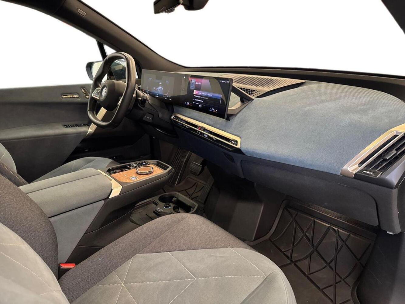 BMW iX vaihtoauto