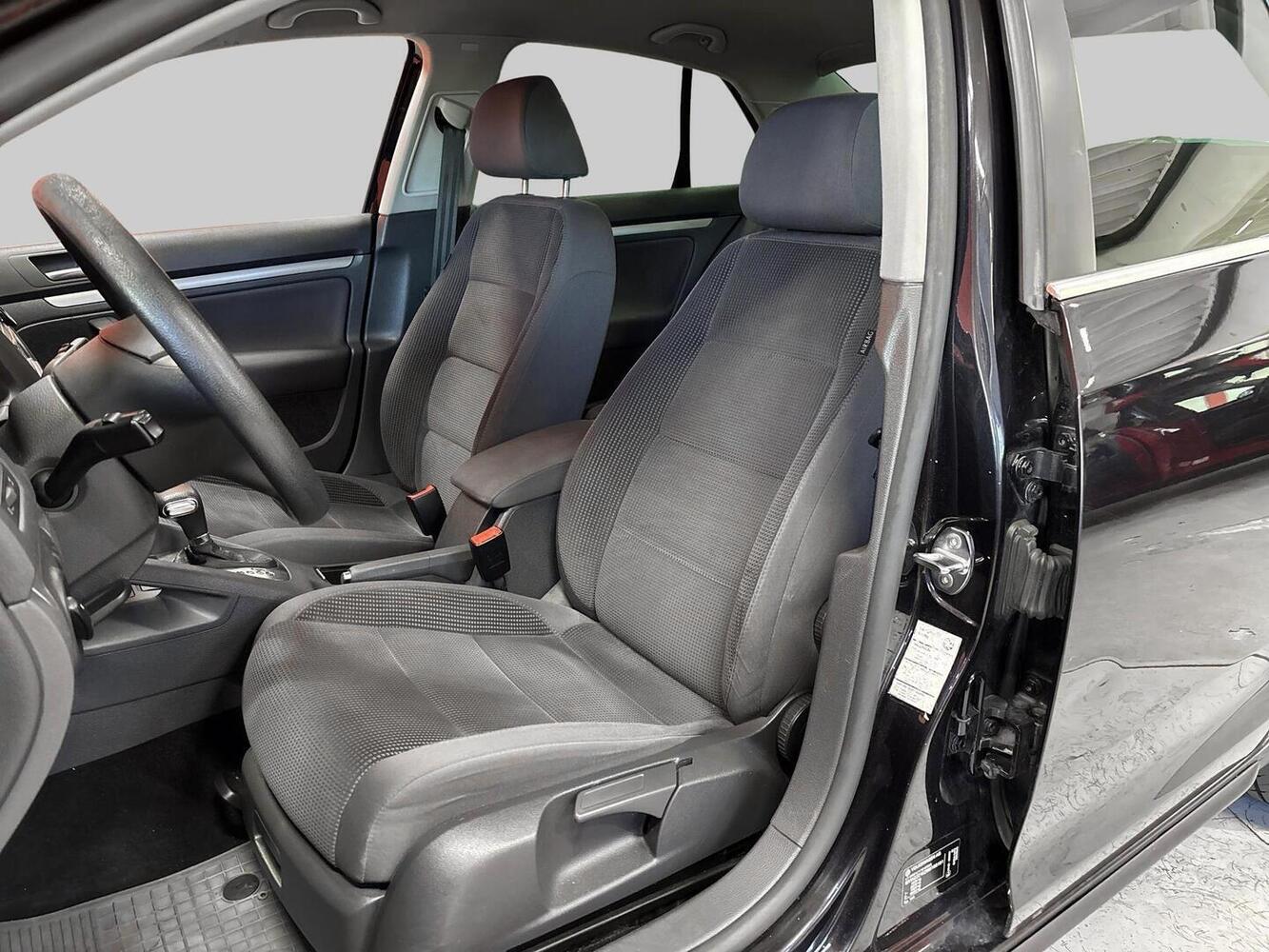 Volkswagen Jetta vaihtoauto