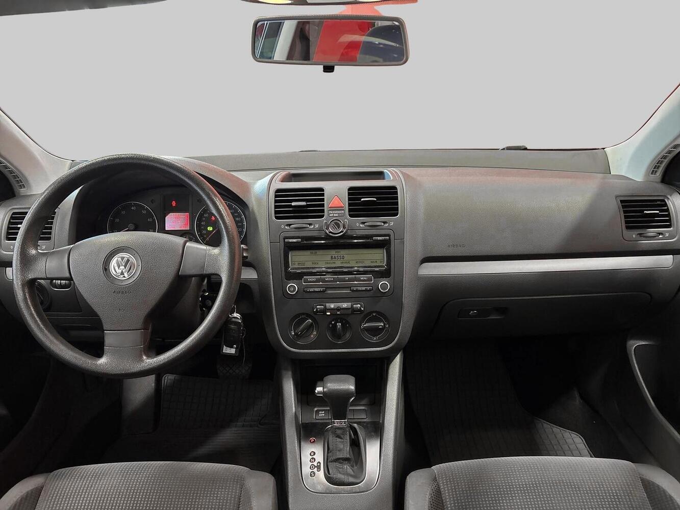Volkswagen Jetta vaihtoauto