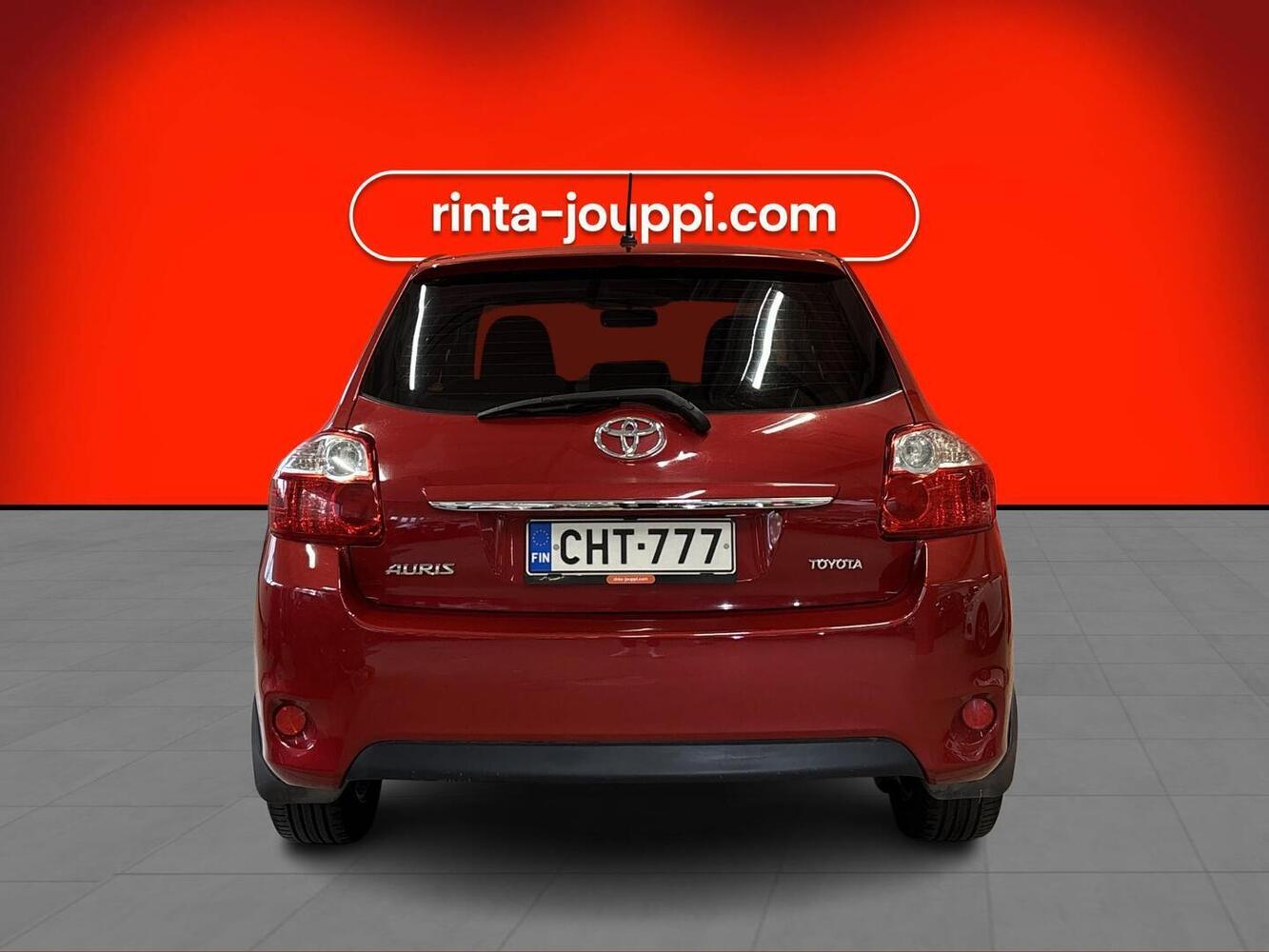 Toyota Auris vaihtoauto