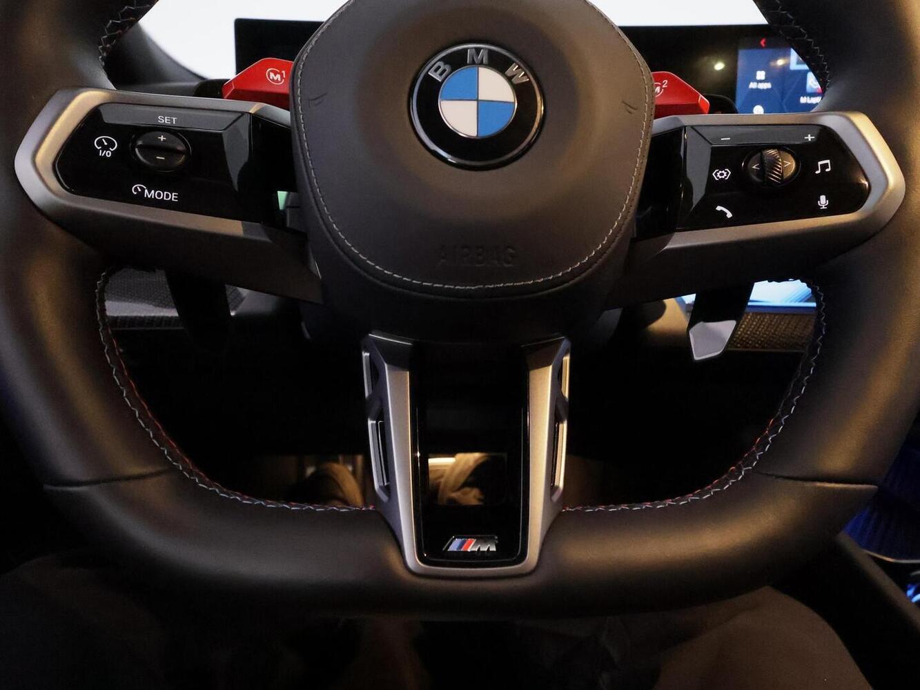 BMW M5 vaihtoauto