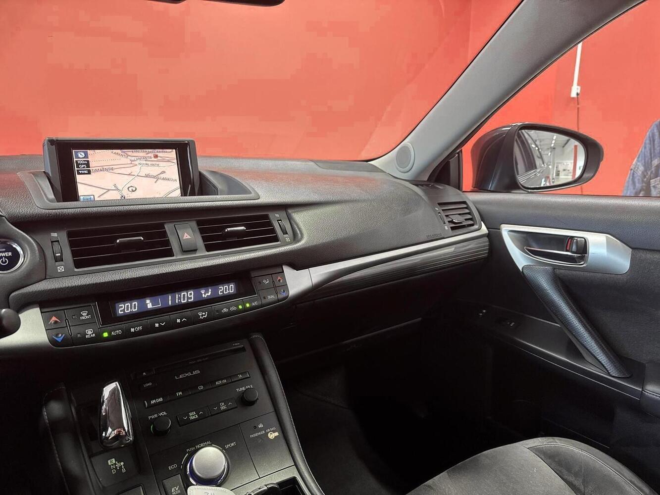 Lexus CT vaihtoauto