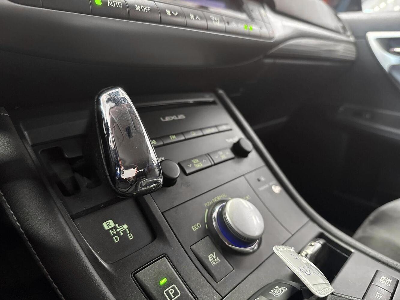Lexus CT vaihtoauto