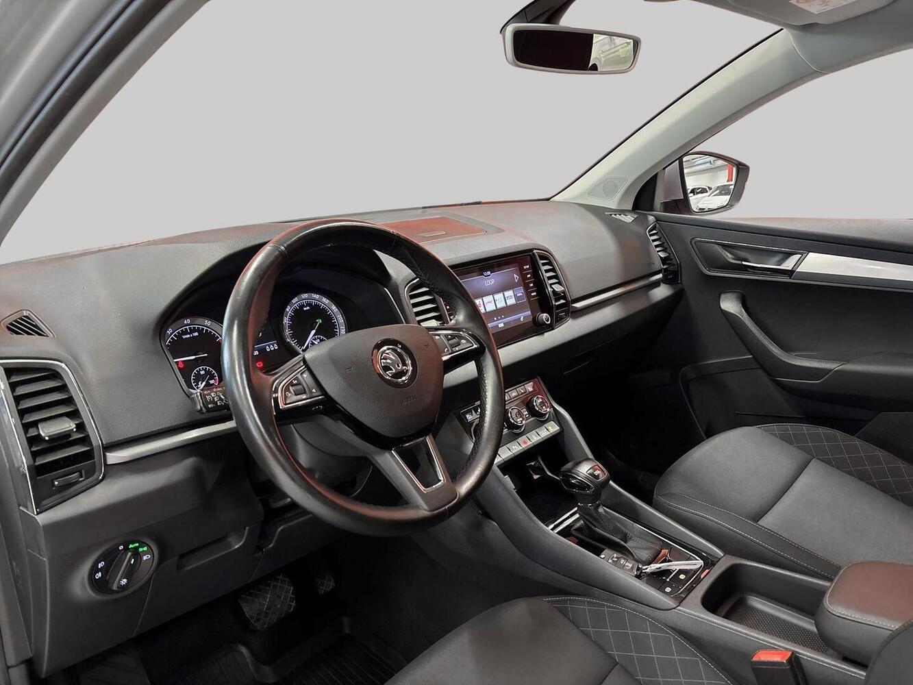 Skoda Karoq vaihtoauto