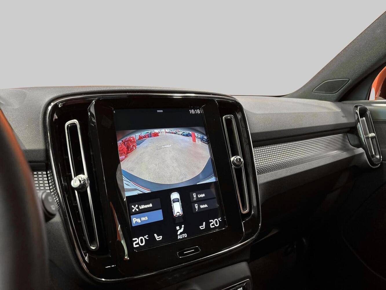 Volvo XC40 vaihtoauto