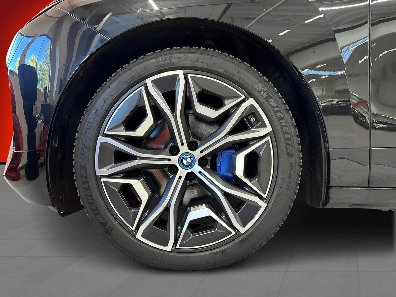BMW iX vaihtoauto