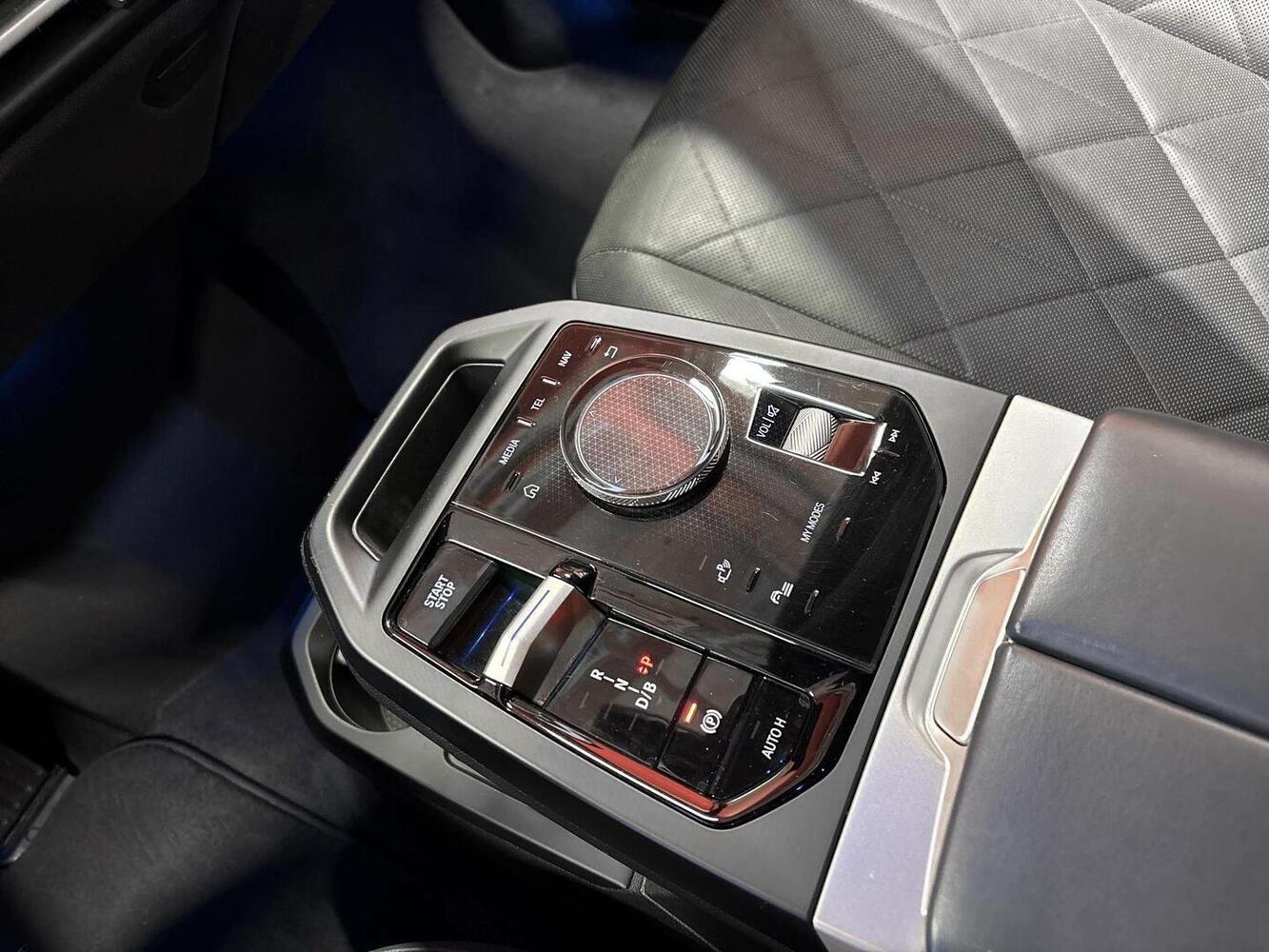 BMW iX vaihtoauto