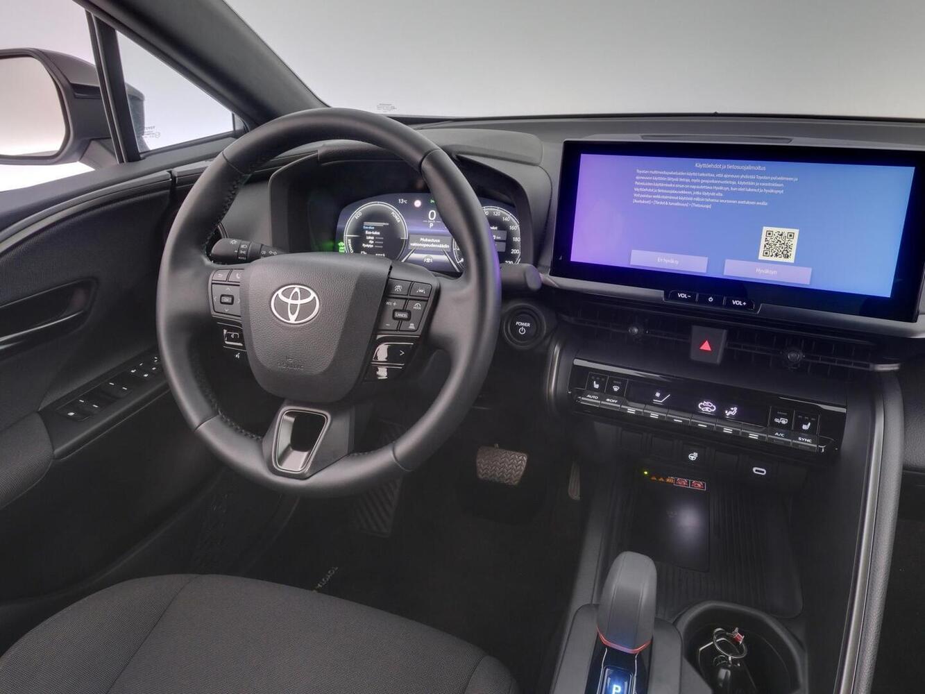 Toyota C-HR vaihtoauto