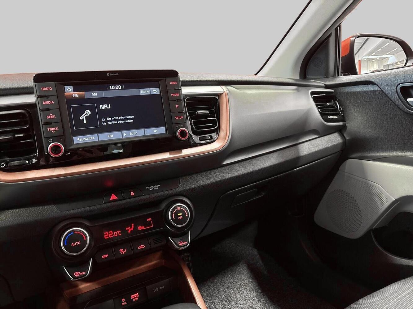 Kia Stonic vaihtoauto