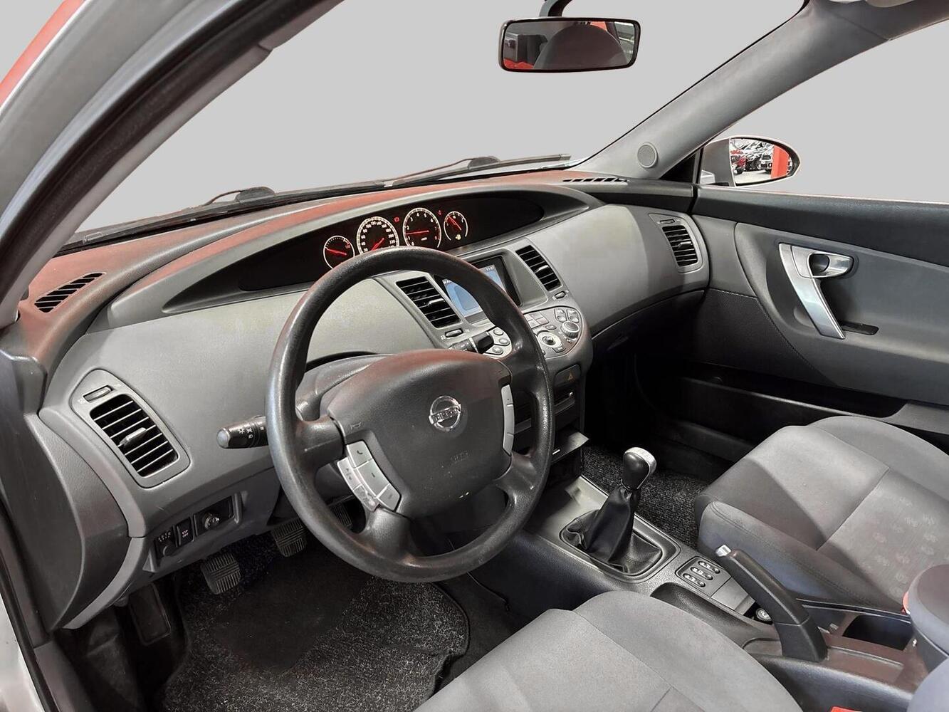 Nissan Primera vaihtoauto