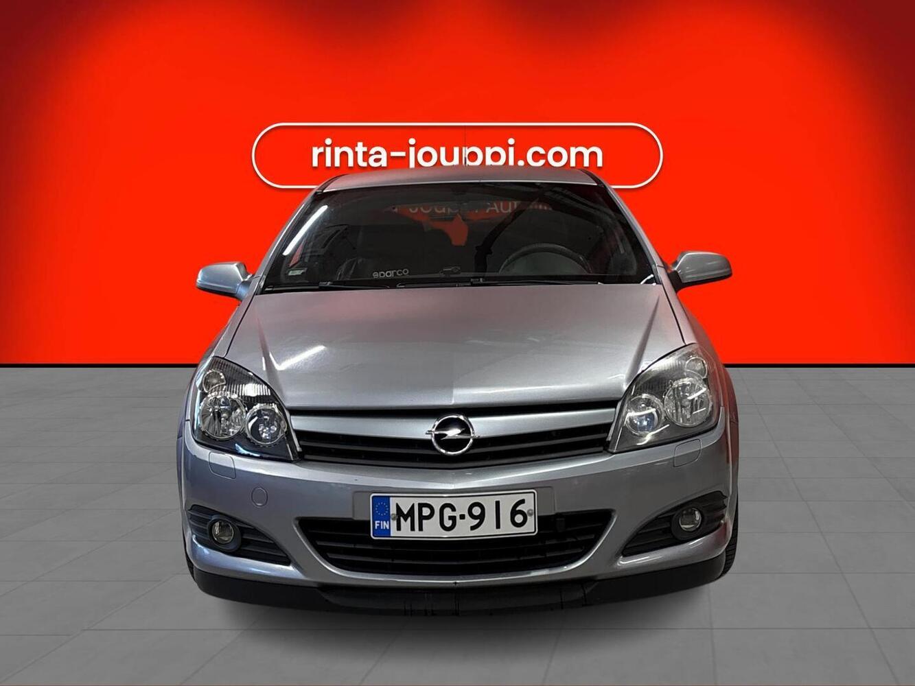 Opel Astra vaihtoauto