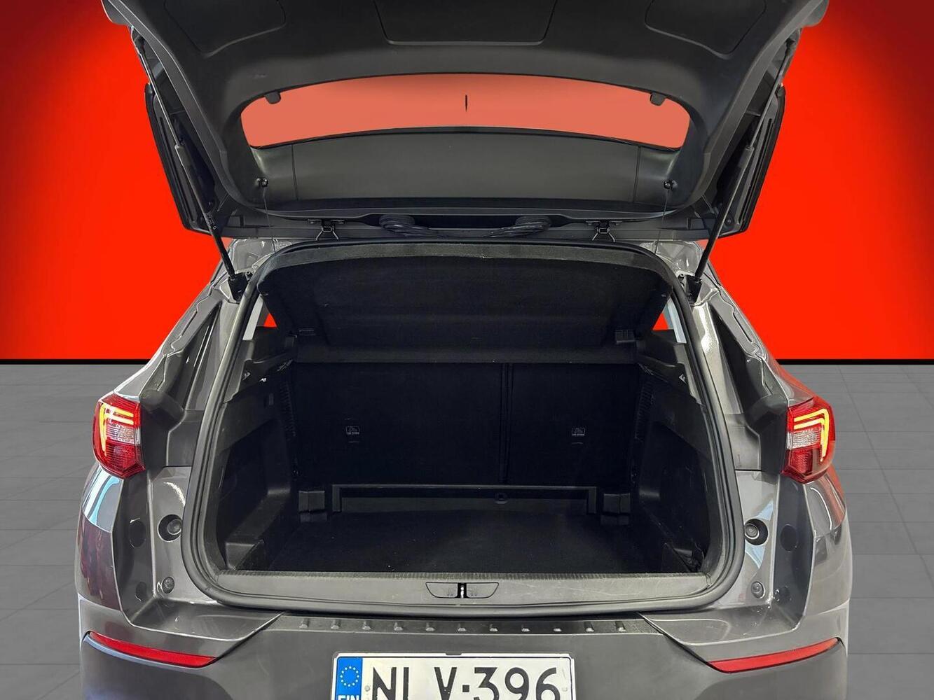 Opel Grandland vaihtoauto
