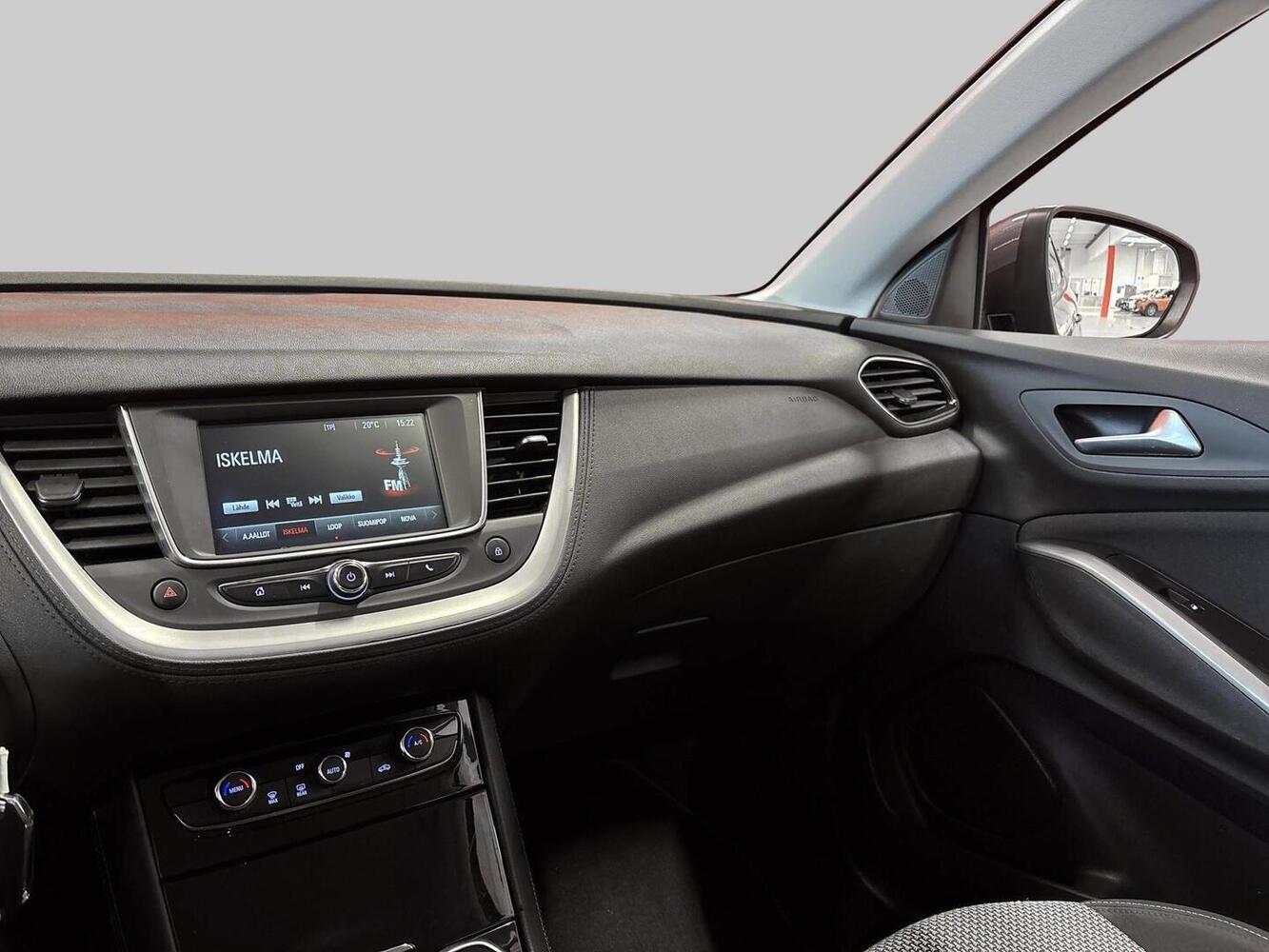Opel Grandland vaihtoauto