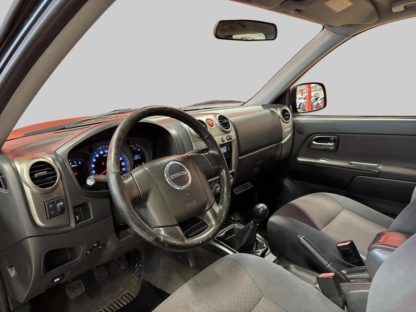 Isuzu D-Max vaihtoauto