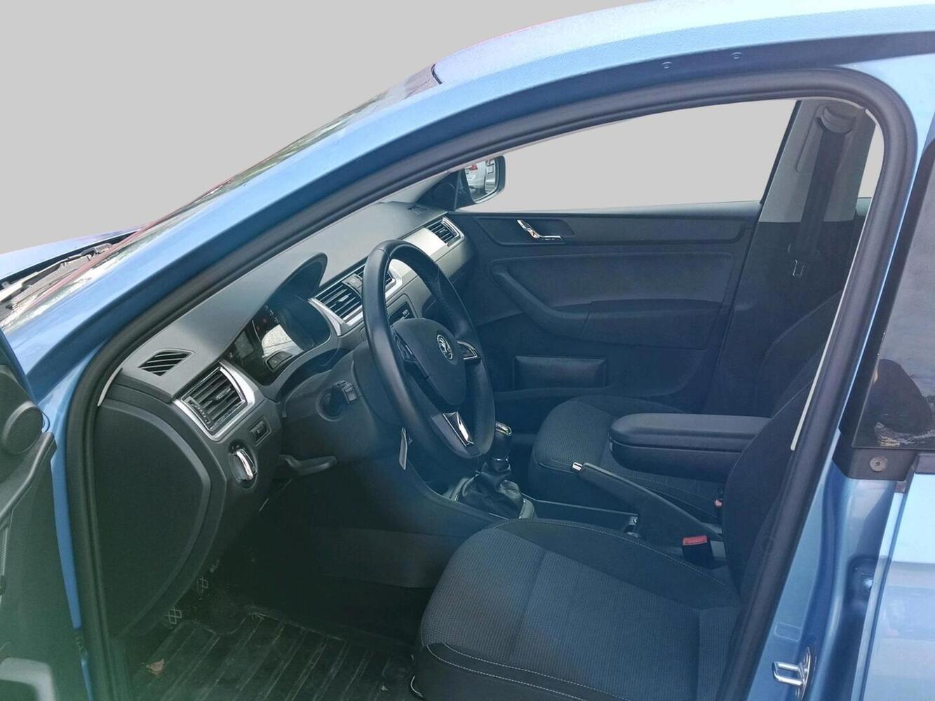 Skoda Rapid vaihtoauto