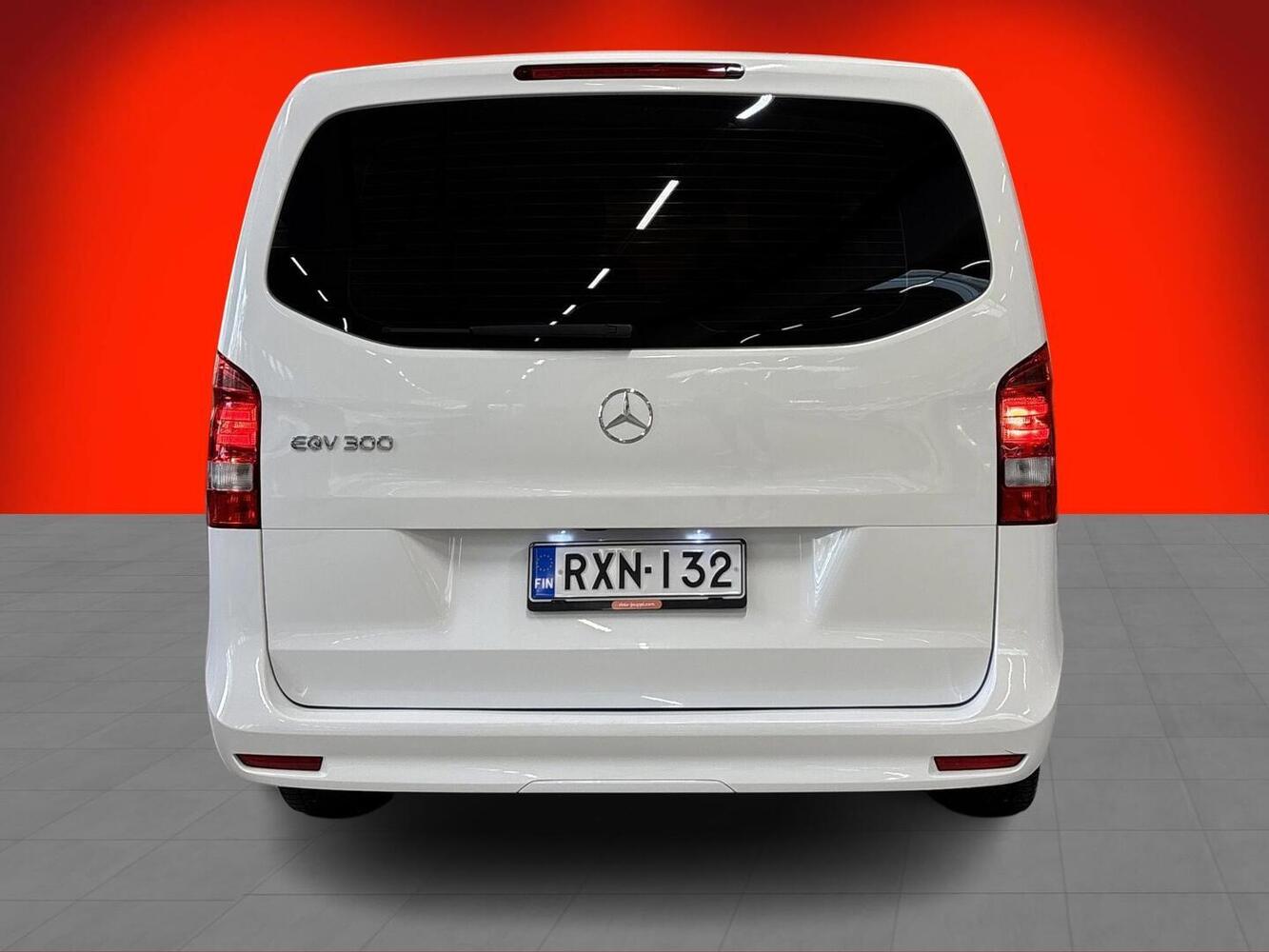 Mercedes-Benz EQV vaihtoauto