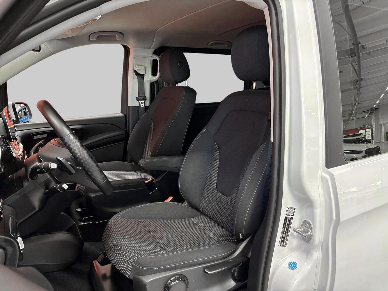 Mercedes-Benz EQV vaihtoauto