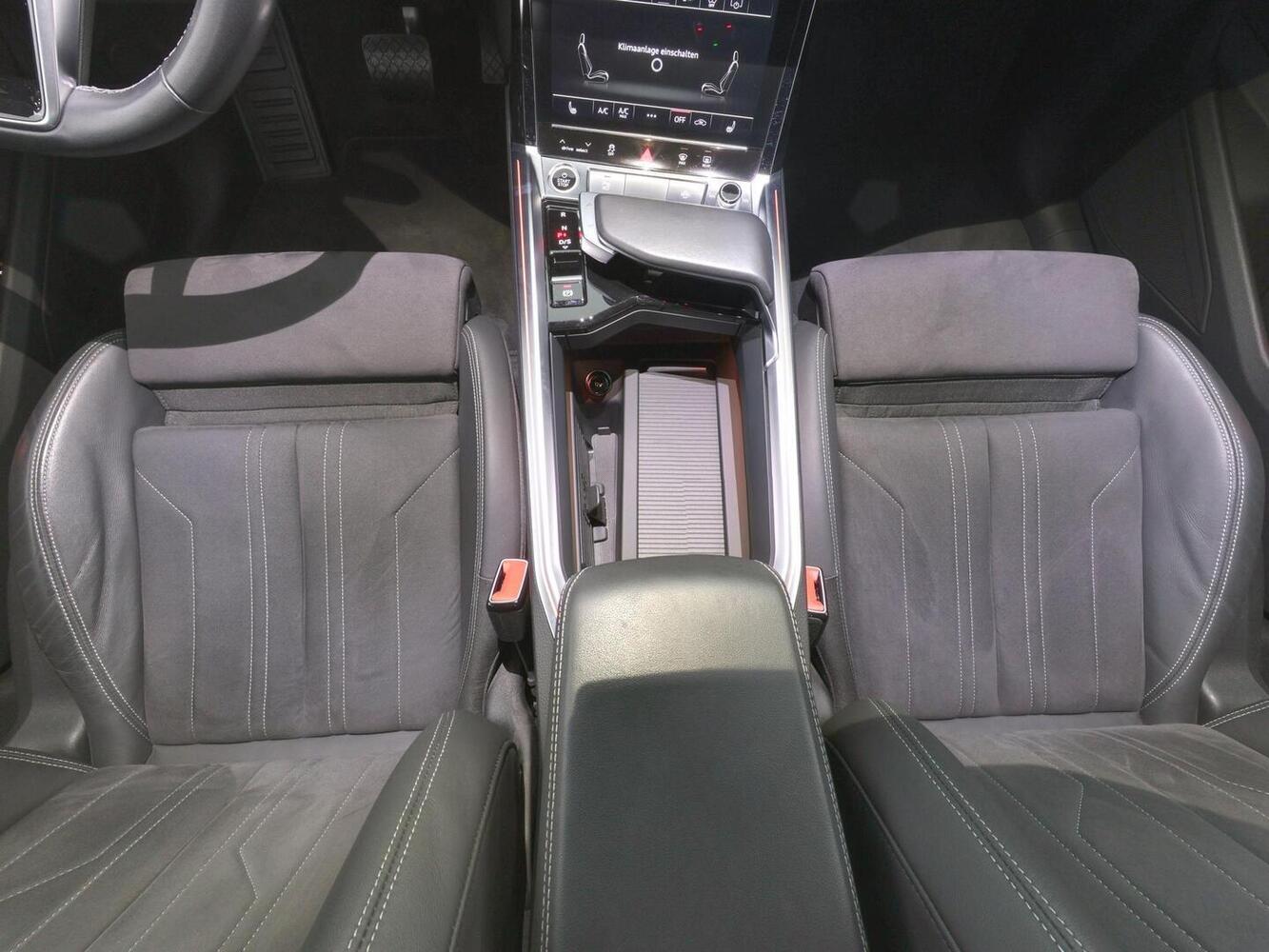 Audi Q8 e-tron vaihtoauto