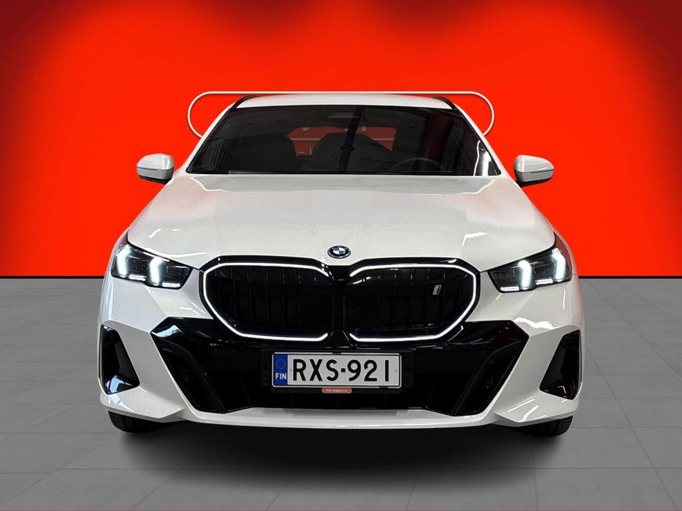 BMW i5 vaihtoauto