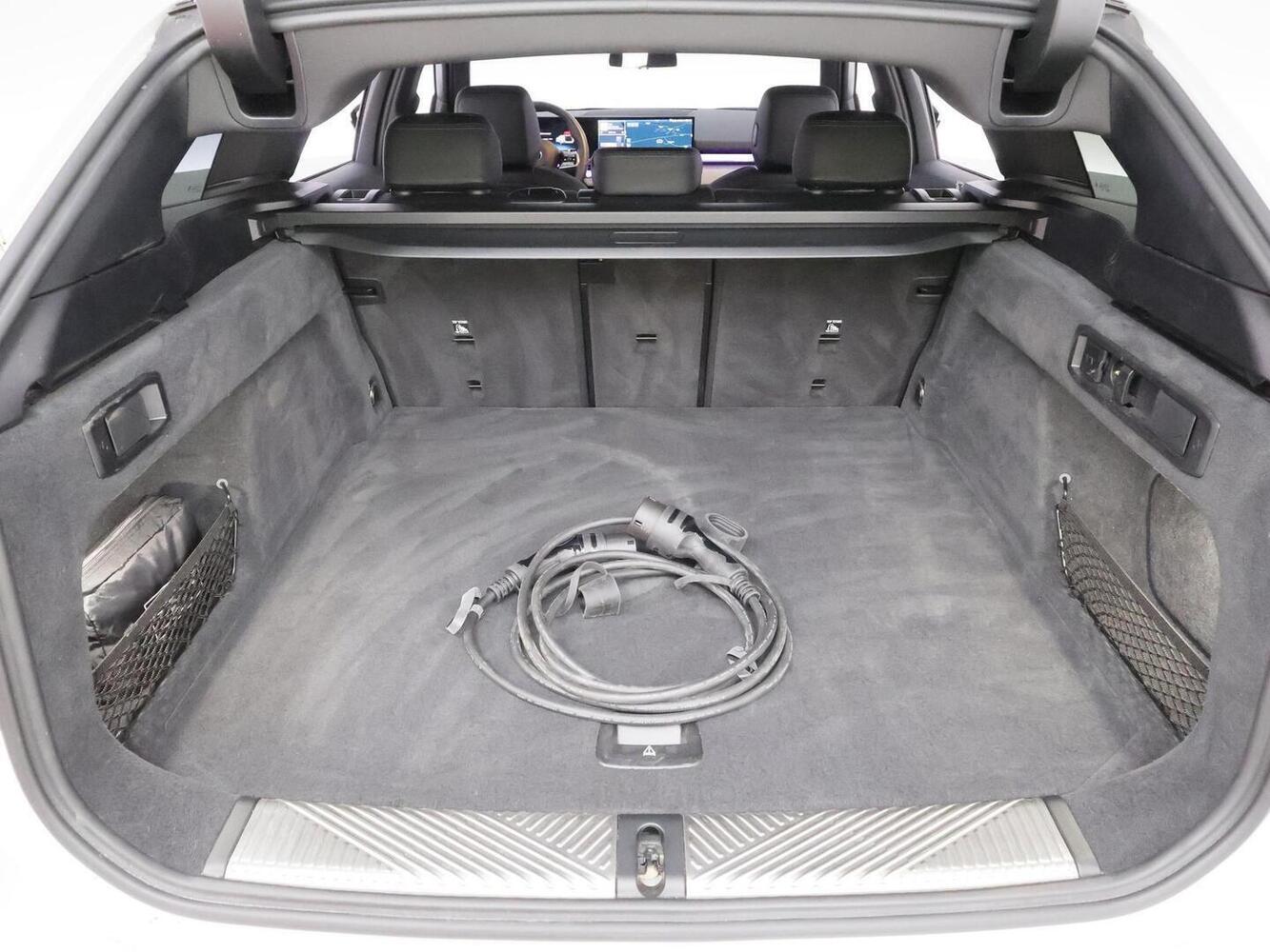 BMW i5 vaihtoauto
