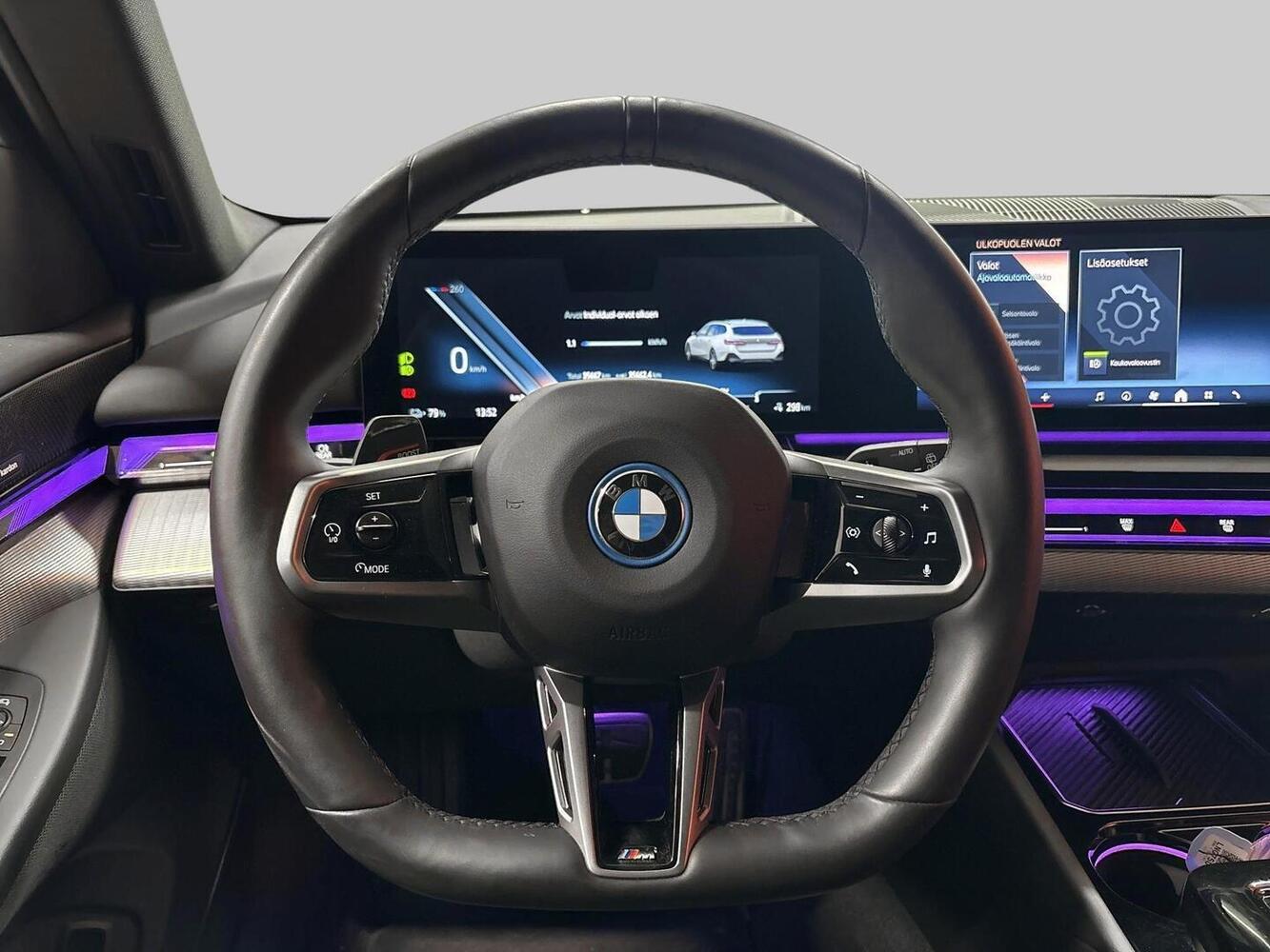 BMW i5 vaihtoauto