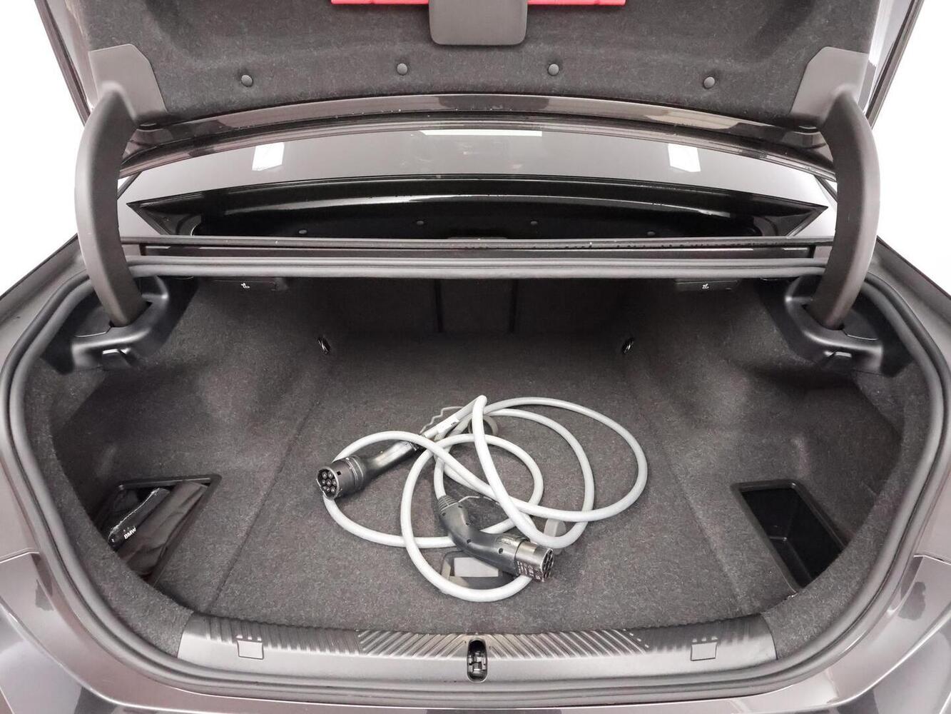 BMW i5 vaihtoauto