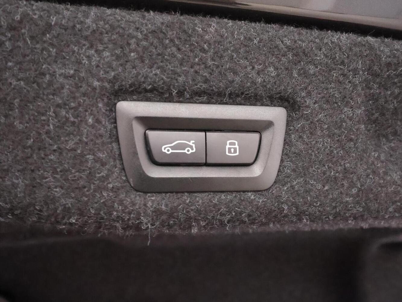 BMW i5 vaihtoauto