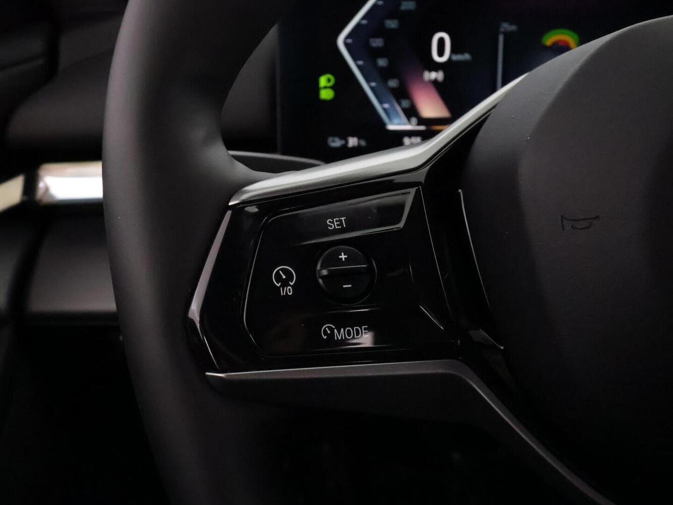BMW i5 vaihtoauto
