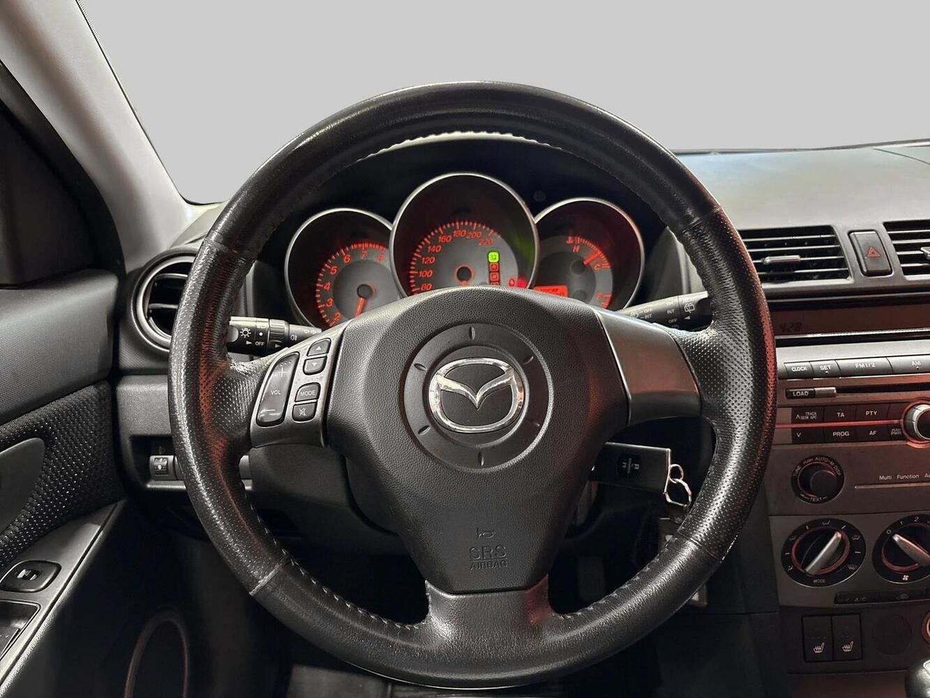 Mazda 3 vaihtoauto