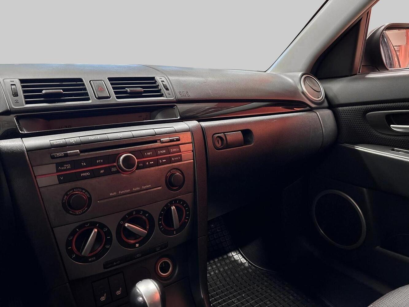 Mazda 3 vaihtoauto