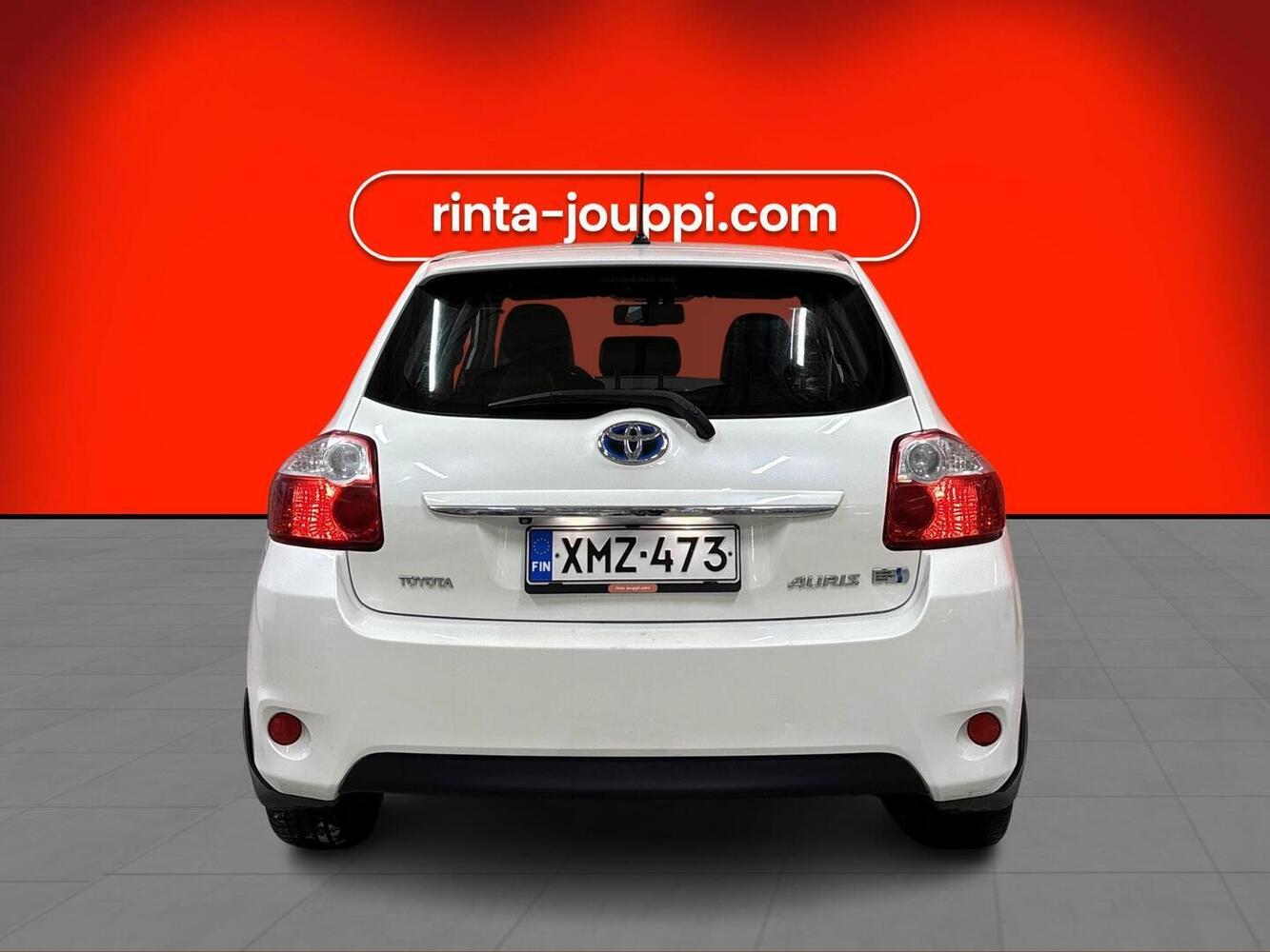 Toyota Auris vaihtoauto