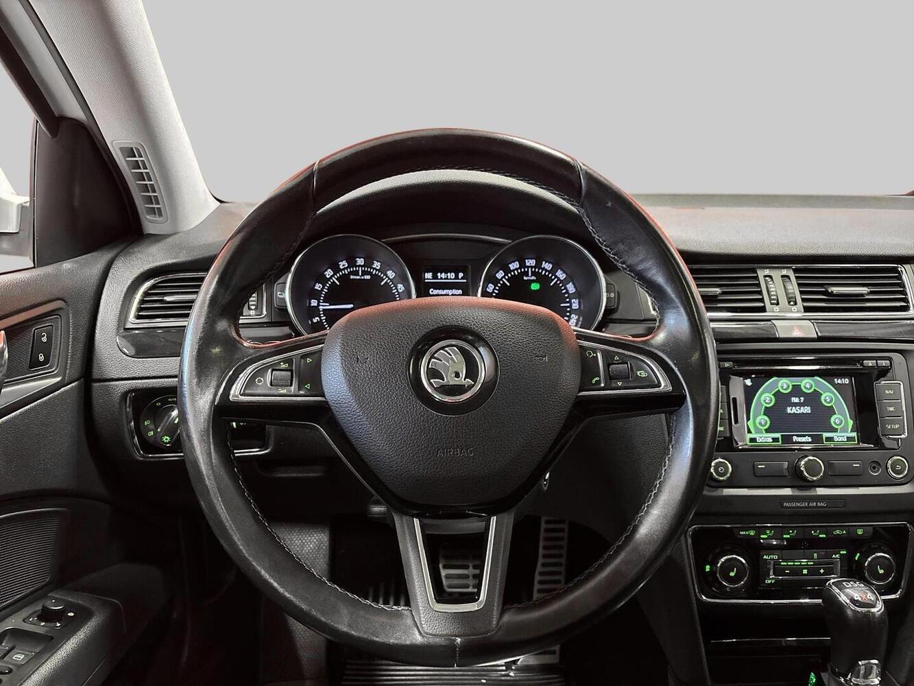 Skoda Superb vaihtoauto