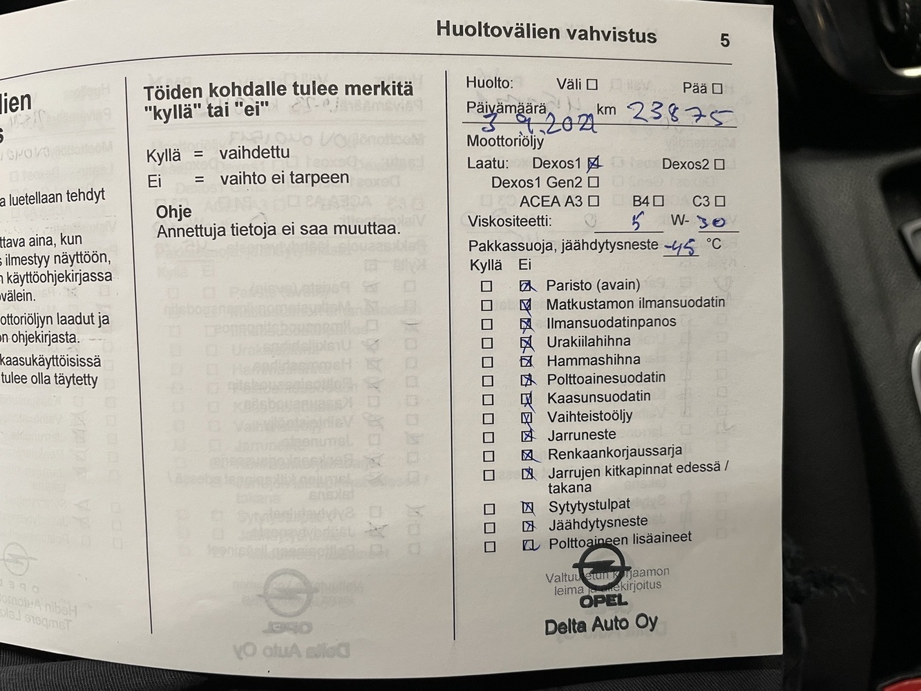 Opel Astra vaihtoauto