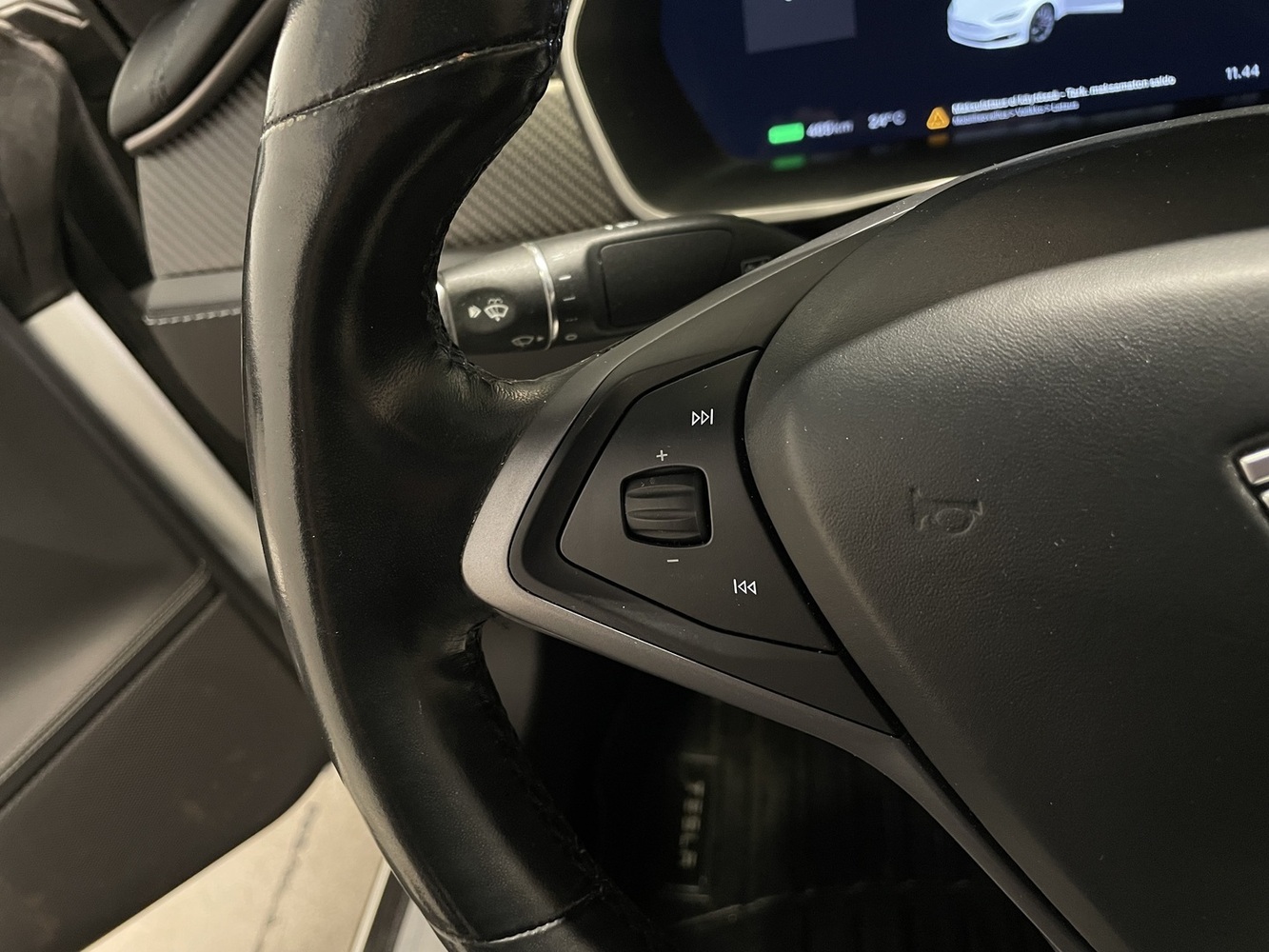Tesla Model S vaihtoauto