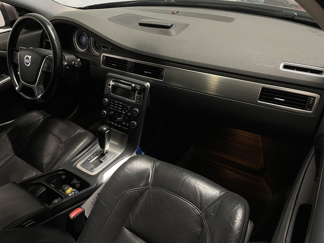 Volvo V70 vaihtoauto