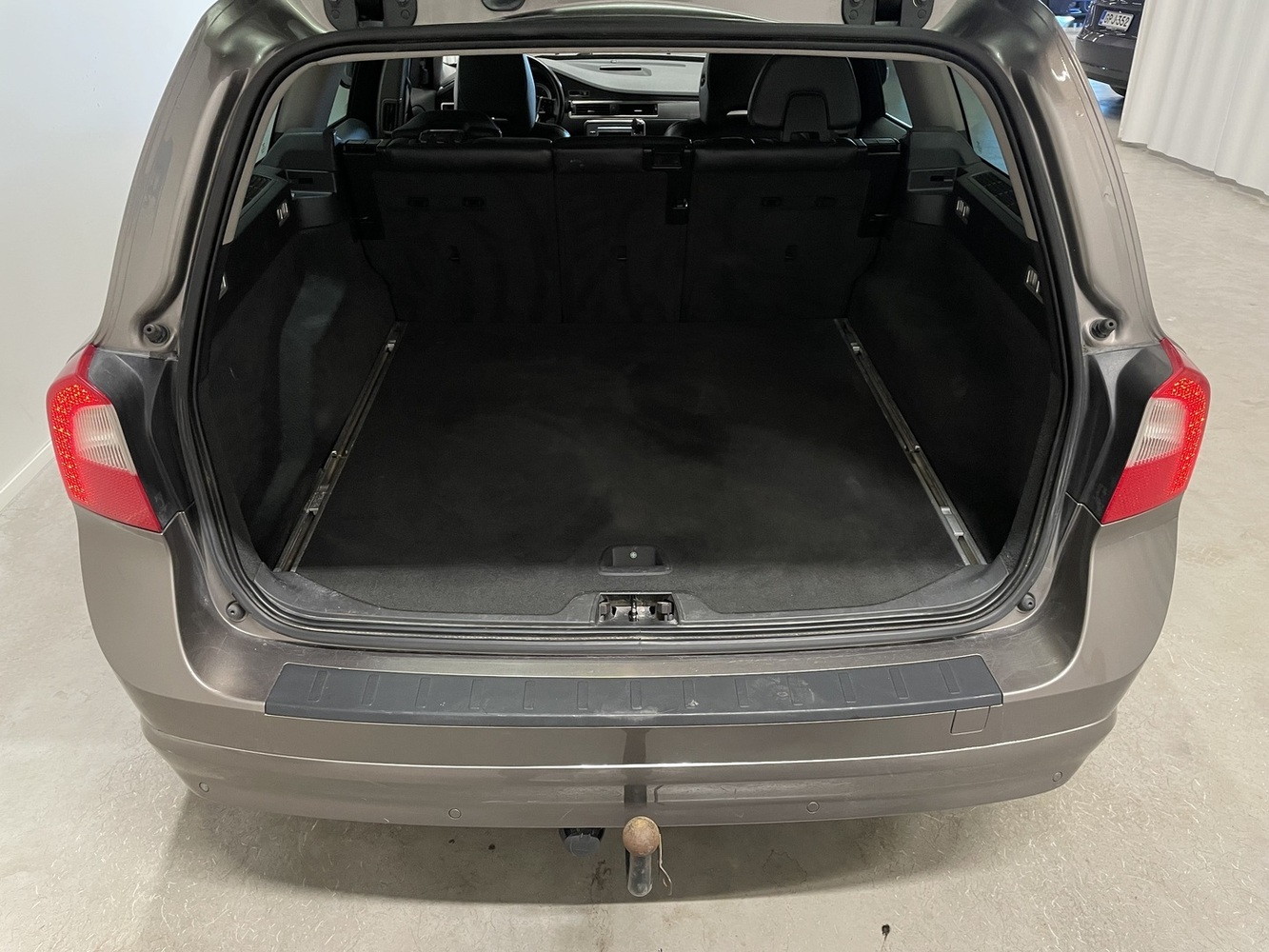 Volvo V70 vaihtoauto