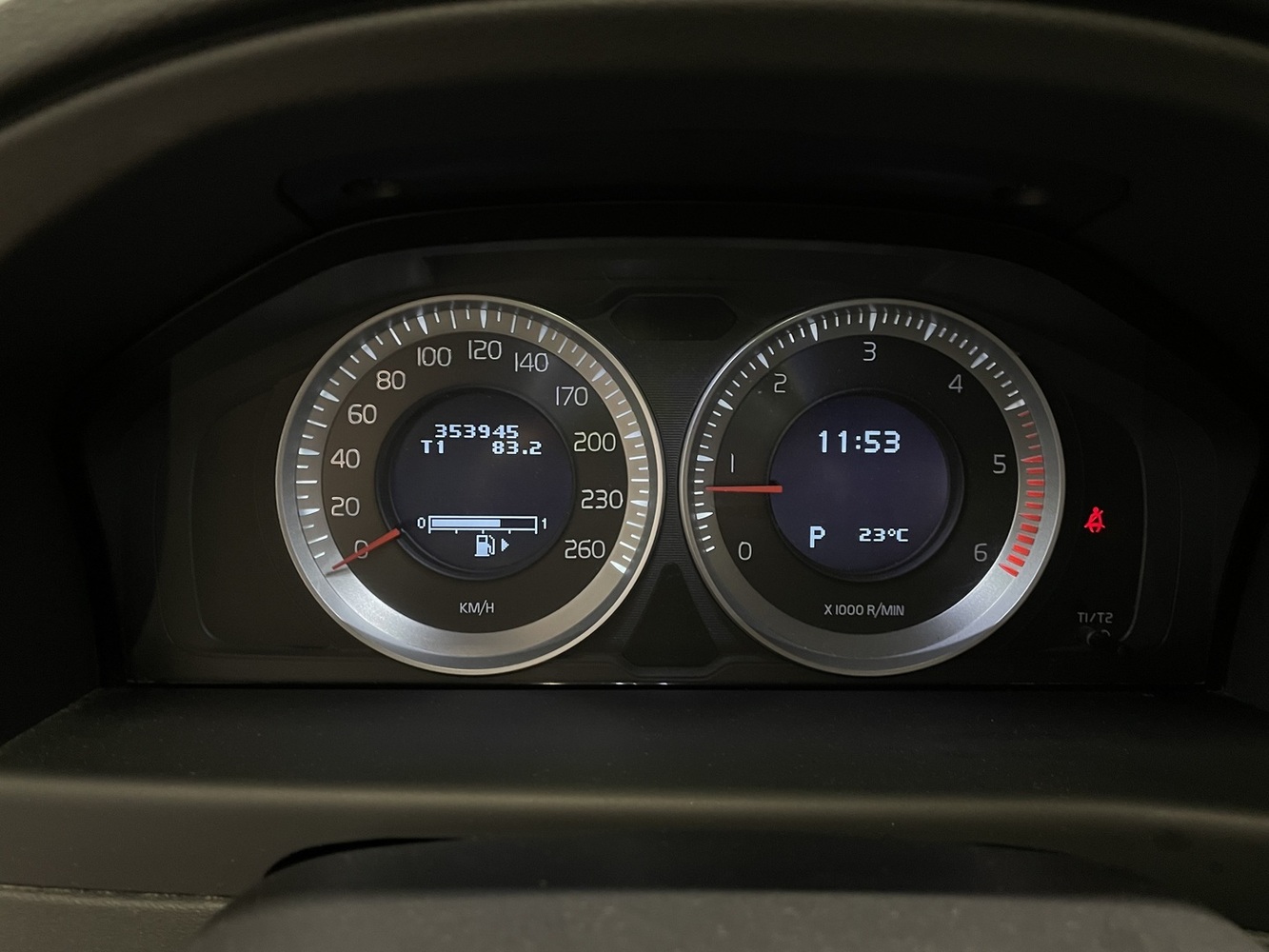 Volvo V70 vaihtoauto