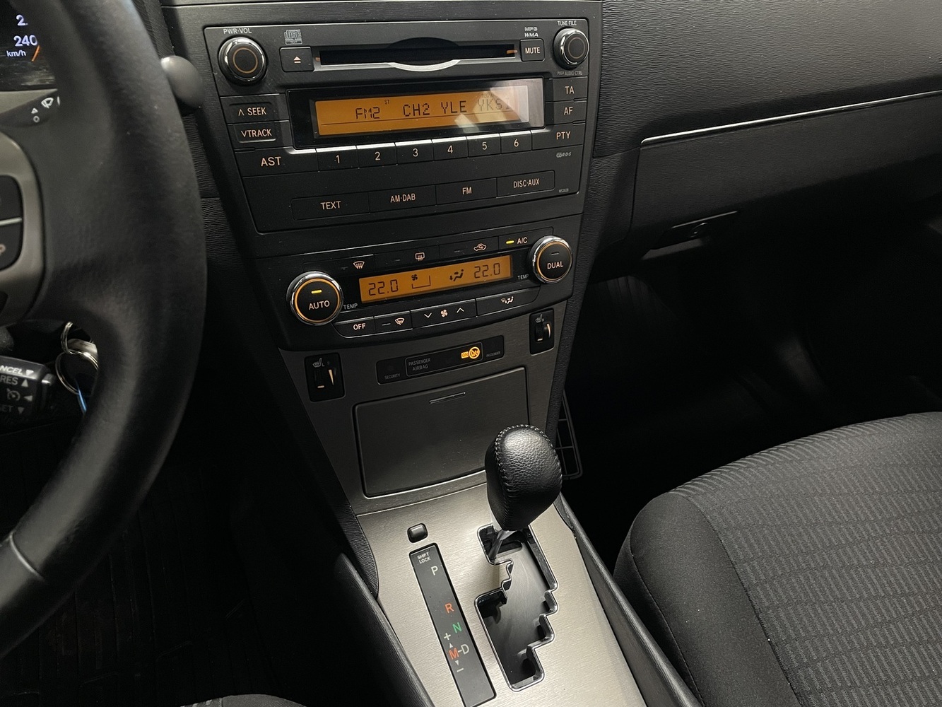 Toyota Avensis vaihtoauto
