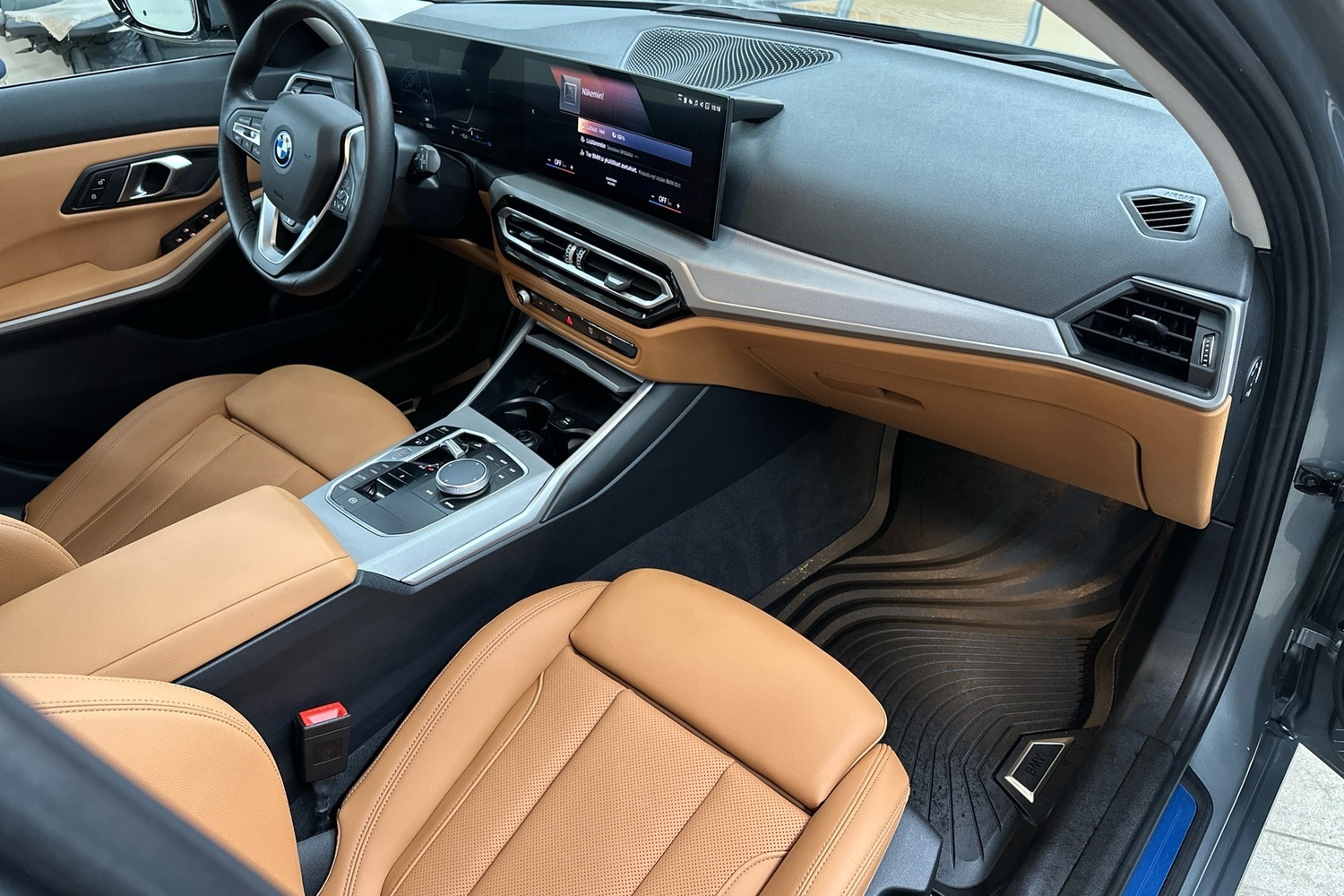 BMW 330 vaihtoauto