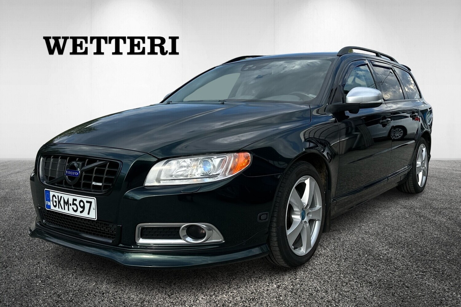 Volvo V70 vaihtoauto