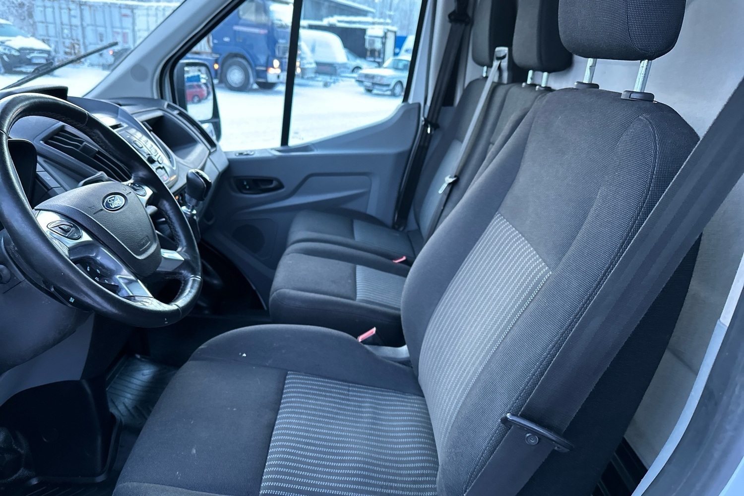 Ford Transit vaihtoauto
