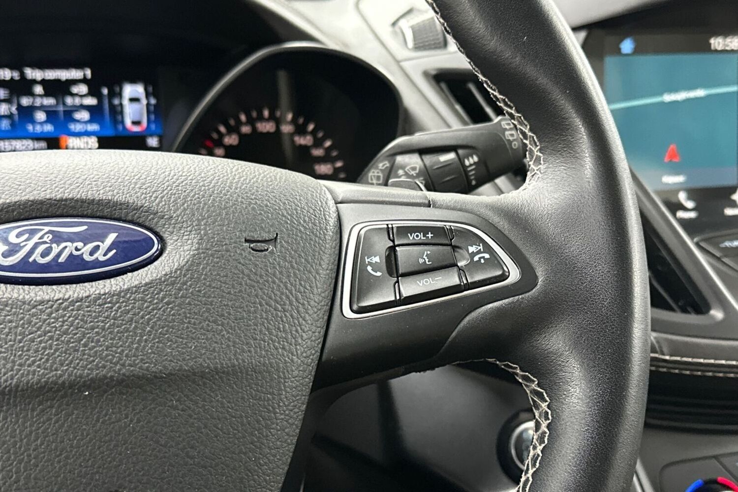 Ford Kuga vaihtoauto