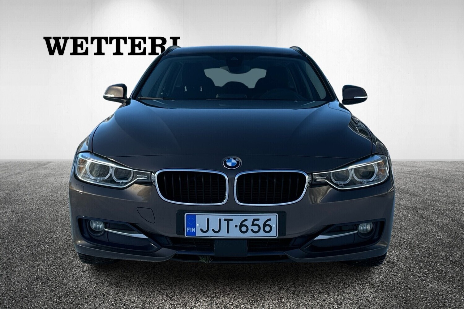 BMW 320 vaihtoauto