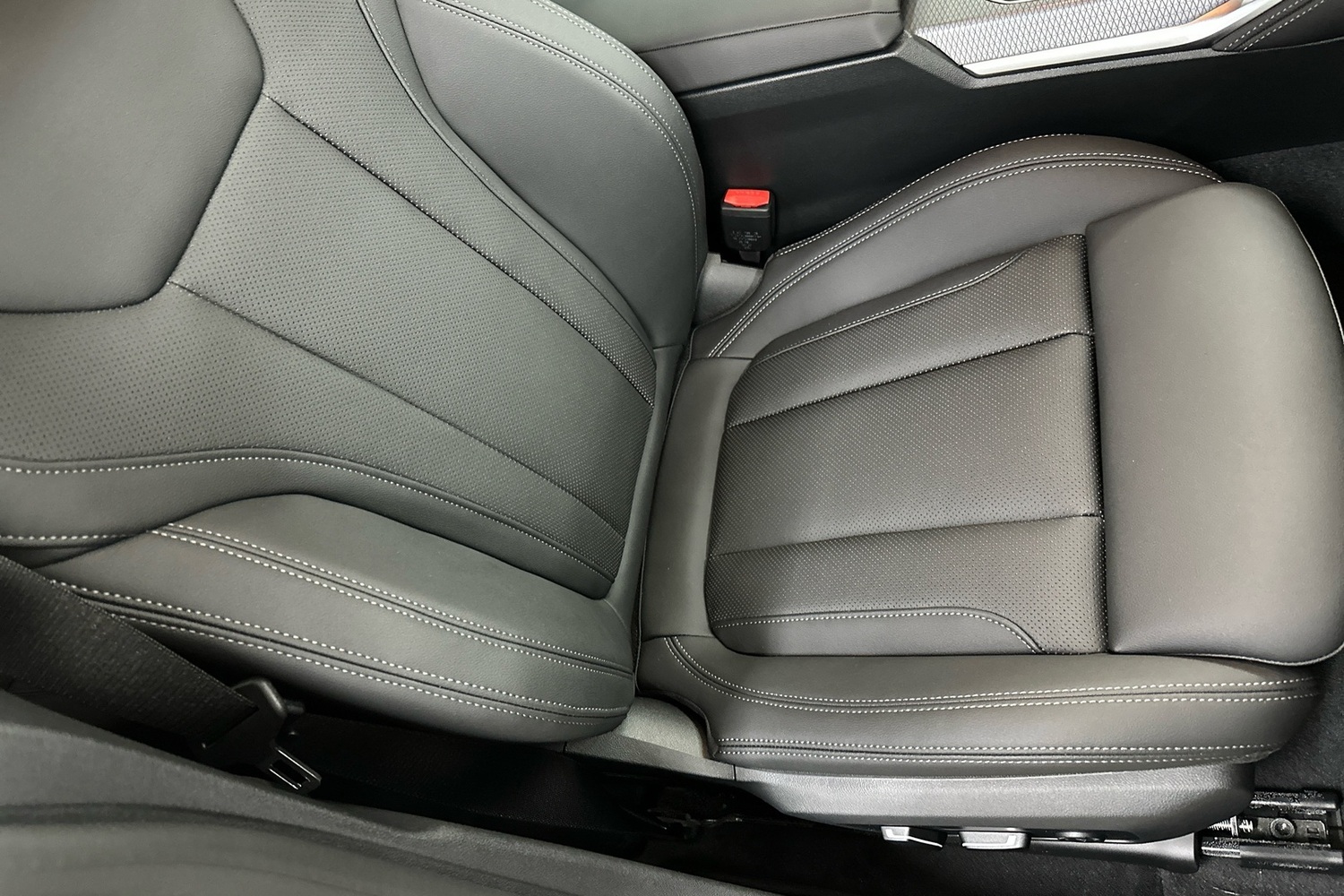 BMW i4 vaihtoauto