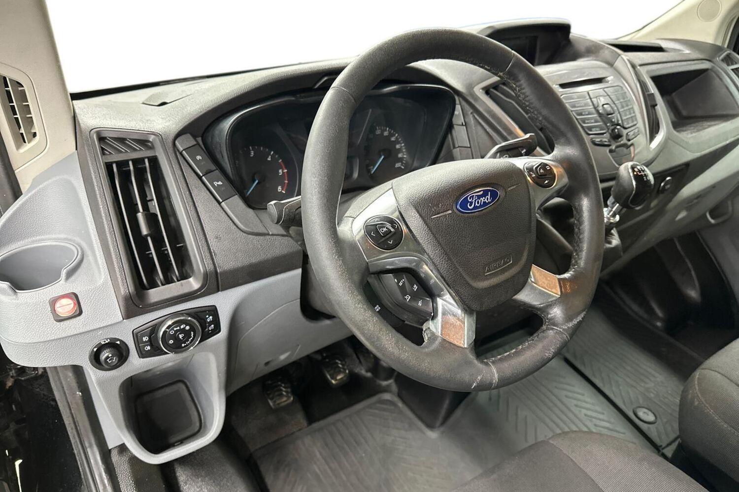 Ford Transit vaihtoauto
