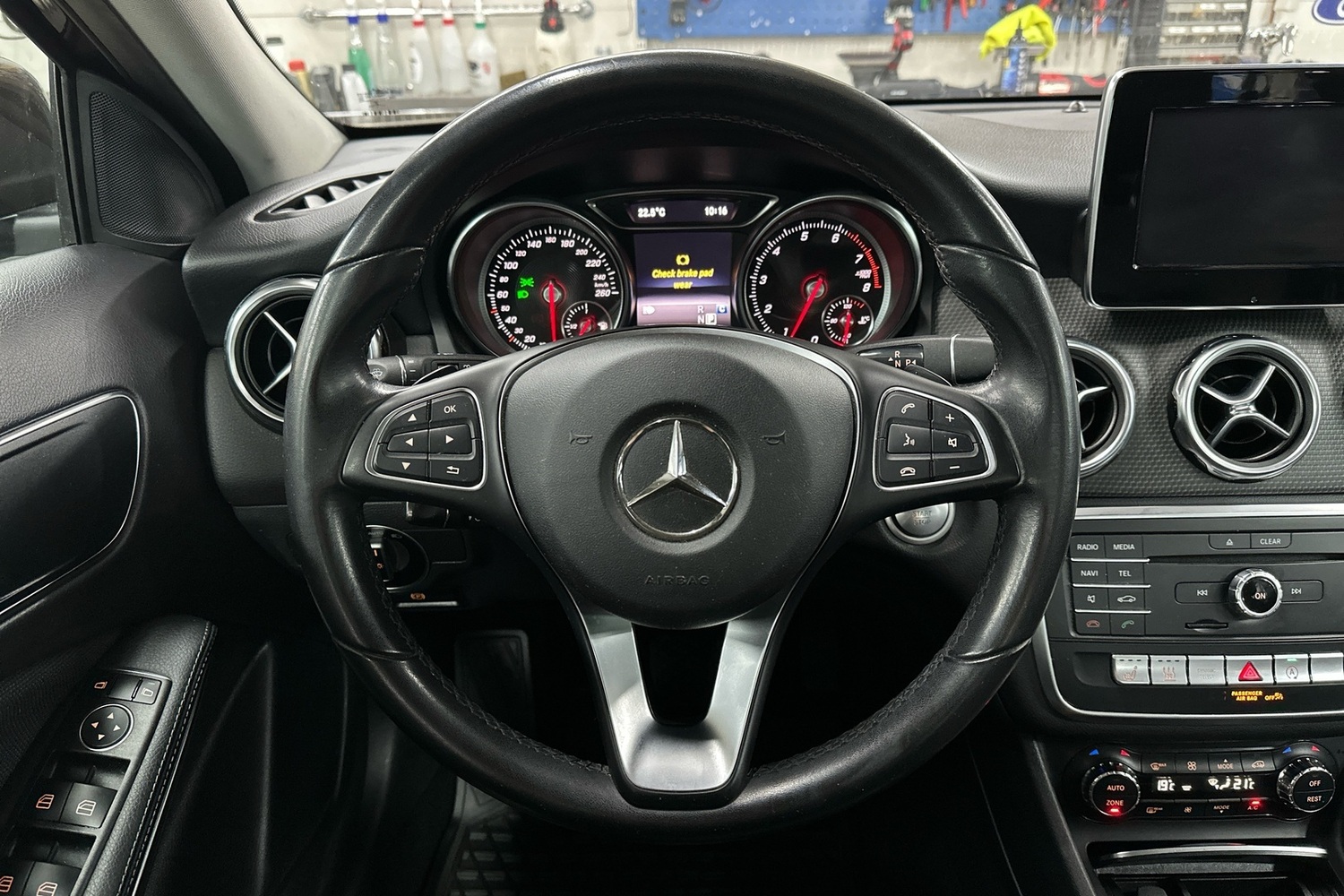 Mercedes-Benz GLA vaihtoauto