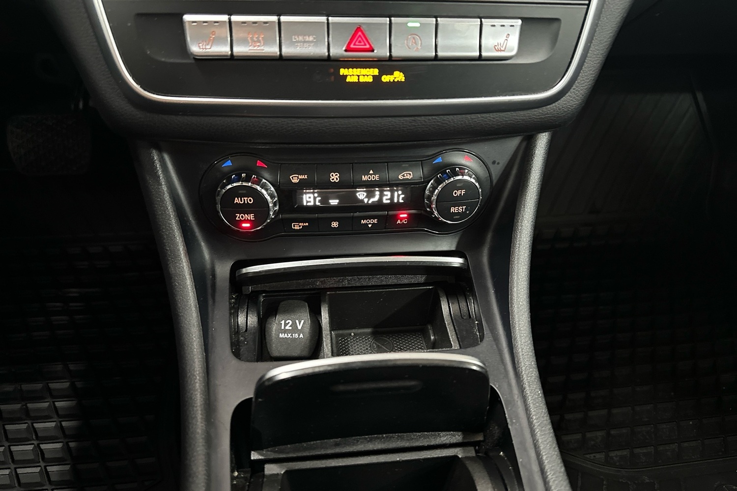 Mercedes-Benz GLA vaihtoauto