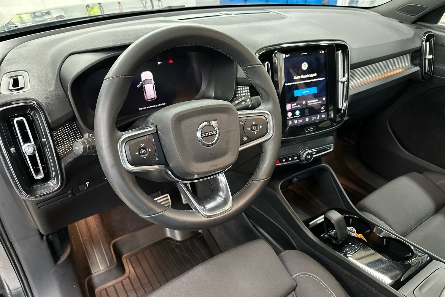 Volvo XC40 vaihtoauto
