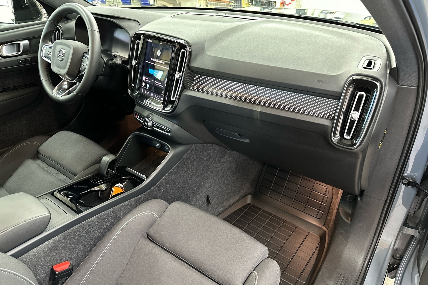 Volvo XC40 vaihtoauto